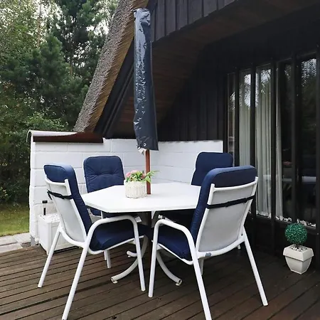 Holiday home 4 Person In Hals